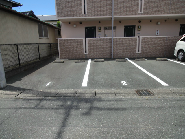 VEIN 駐車場
