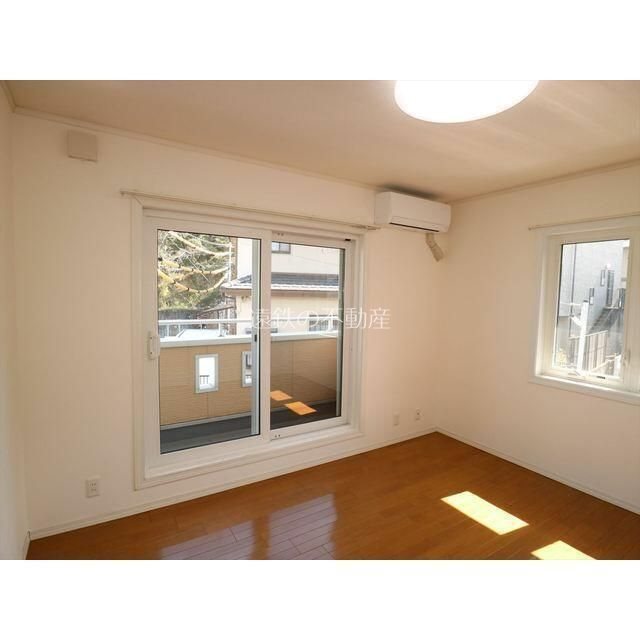 フォレスト住吉B リビング