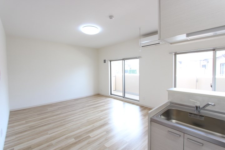 クレストヒル御殿 リビング