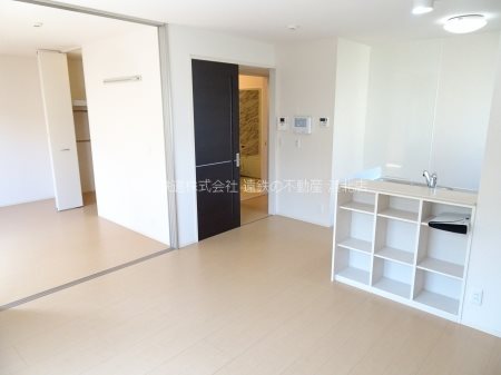 ｺﾓﾄﾞ･ｶｰｻ / ﾚｰﾍﾞﾝ･ｶｰｻ　レーベン・カーサ リビング