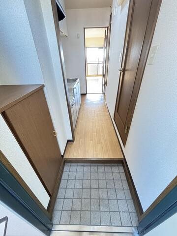 PROCEED 玄関