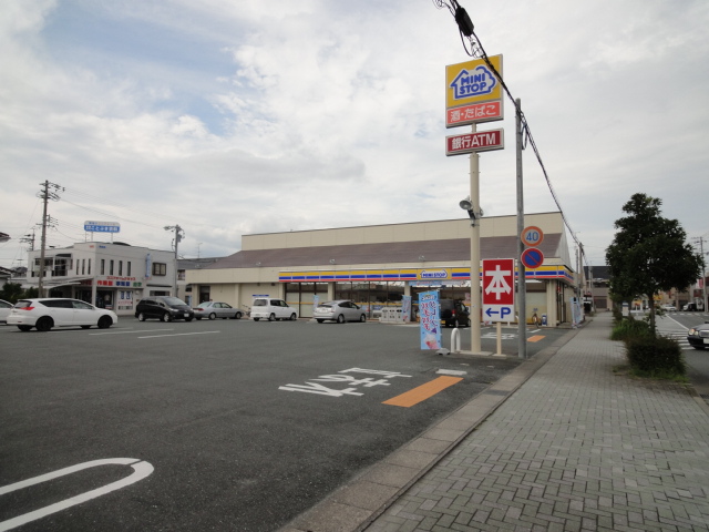 セジュールＮＡＯ コンビニ