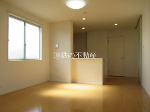 エルノルテＢ リビング