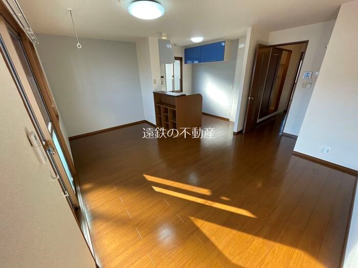 リビングタウン明ケ島　B リビング