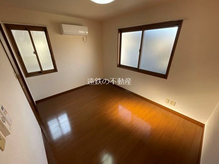 リビングタウン明ケ島　B ベッドルーム