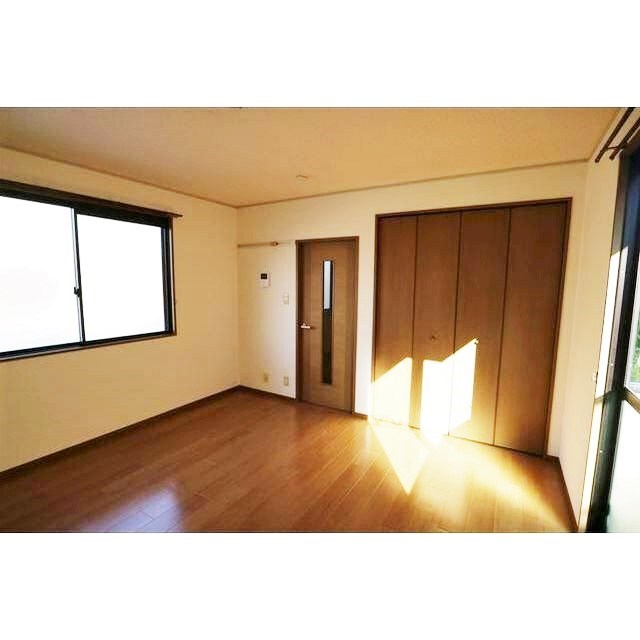 コーポサンガ ベッドルーム