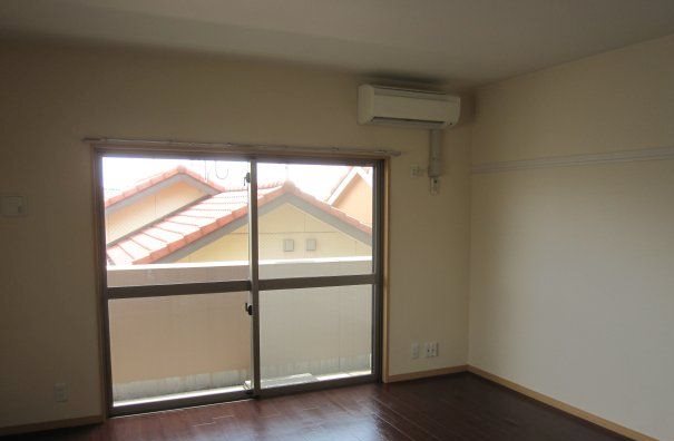 ジュンオアシス ベッドルーム