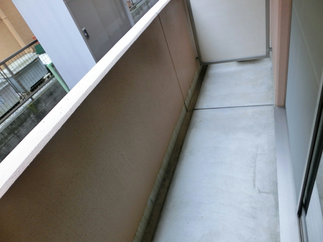 ジュンオアシス ベランダ