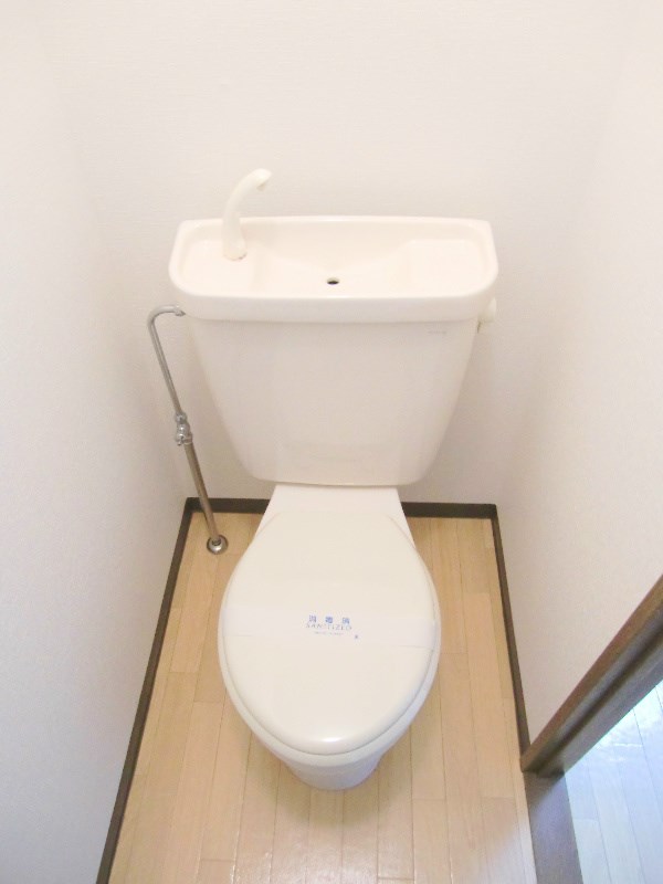 西遠ハイツ トイレ