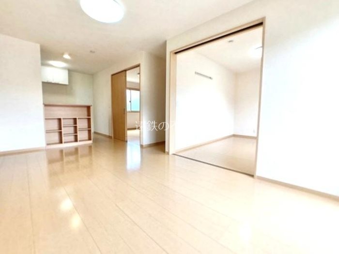 リビングタウン桃の里D リビング