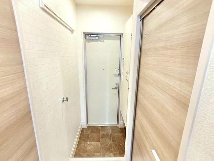 ラ ペ・クロシェットＭ 玄関