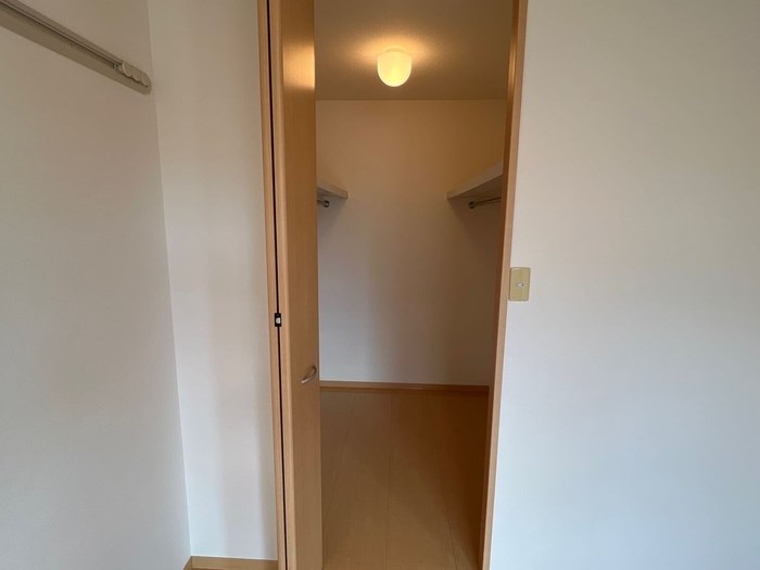 Ｗｉｎｇ ８４１ その他3