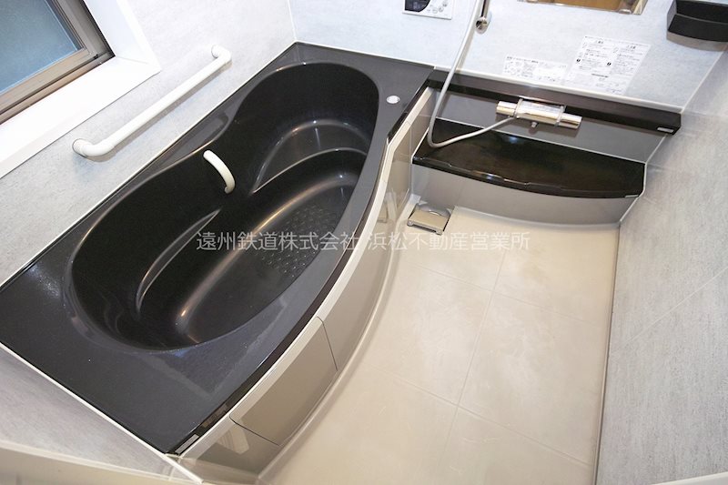 曳馬3丁目6-20,21,22貸家　＊  風呂画像