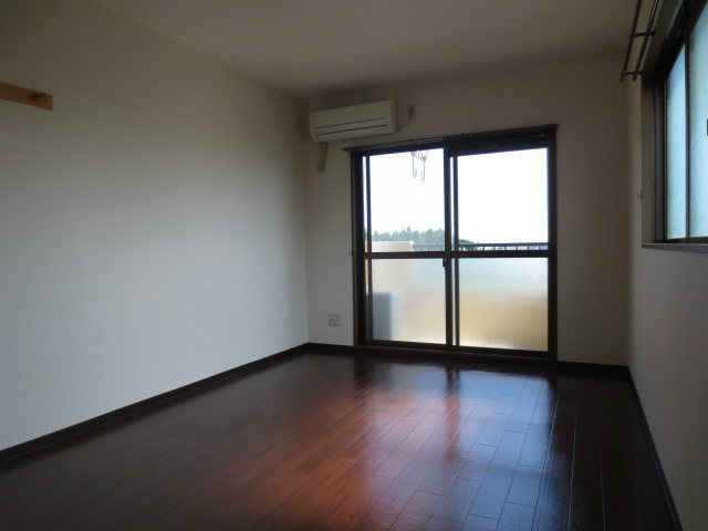 フォレスト岩井 ベッドルーム