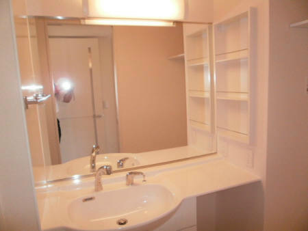 コンフィアンス-フェール　B その他1