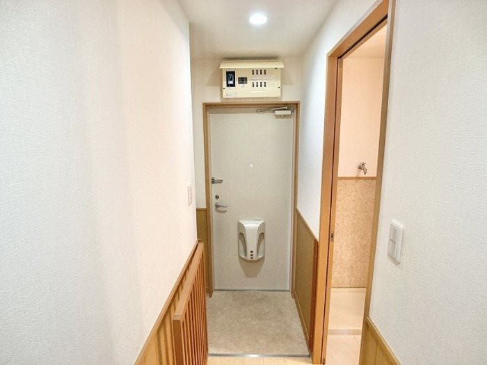 Ｄ－ｒｏｏｍ高丘西 玄関