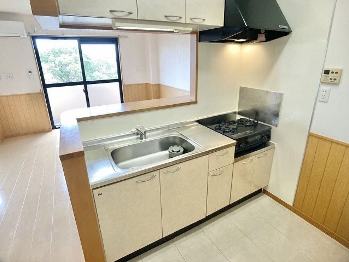 Ｄ－ｒｏｏｍ高丘西 キッチン