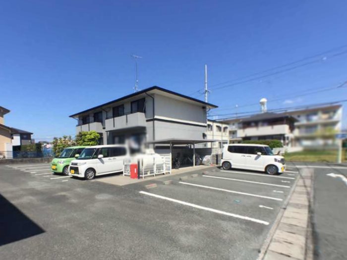 エストハウス　Ａ 駐車場