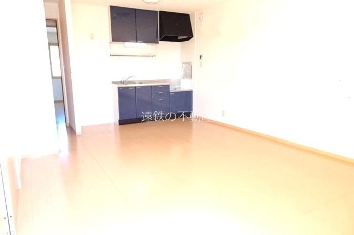 トゥール・ビヨン　A リビング