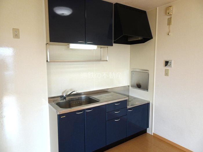 トゥール・ビヨン　A キッチン