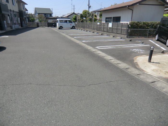 リビングタウン下俣　Ｂ その他外観1