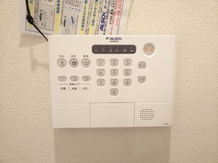 ＭＯＲＥ　B セキュリティ