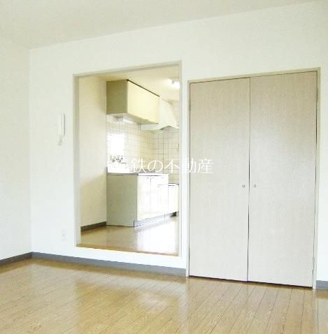 コスモス18 リビング