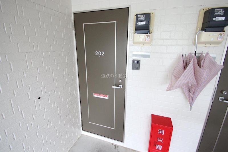 ティエドIIO A 玄関