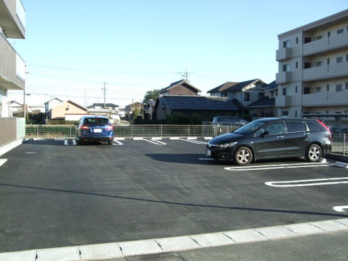 向日葵 駐車場