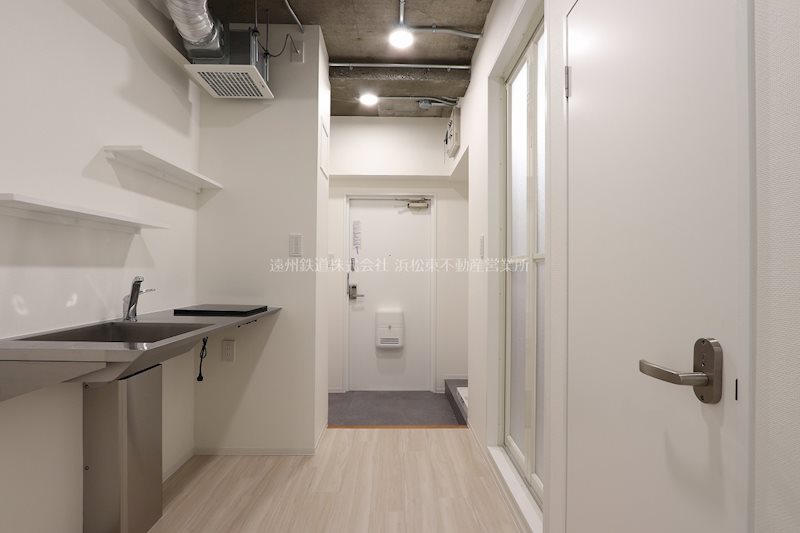 遠鉄ハイツ自校駅ビル 玄関