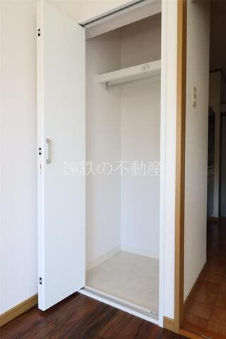 エスティーム 収納