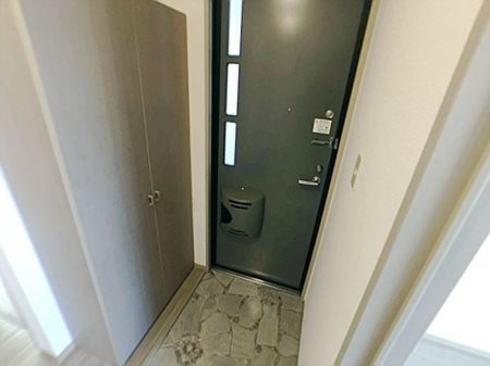 ピュアフォーレ 玄関