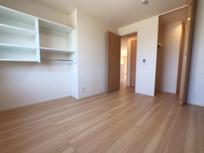 ＤーＧＲＡＣＥ  ベッドルーム