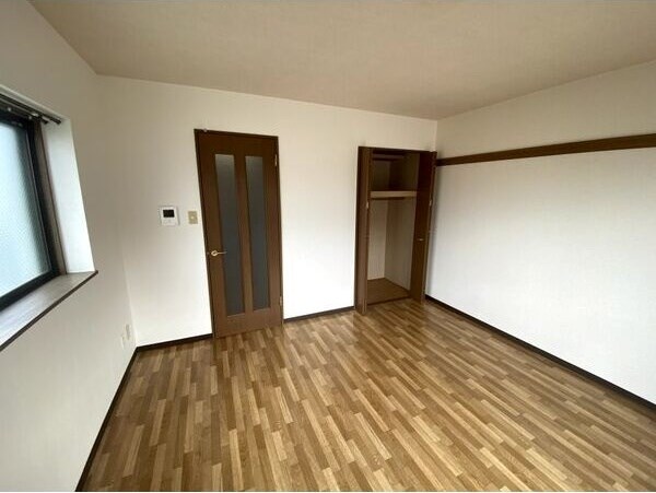 マンションカズⅡ ベッドルーム