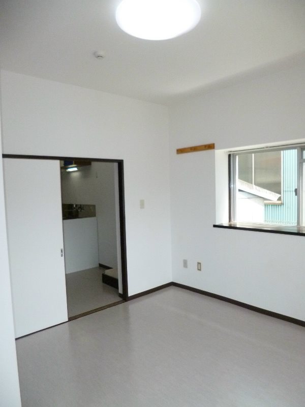 サンリバーM リビング