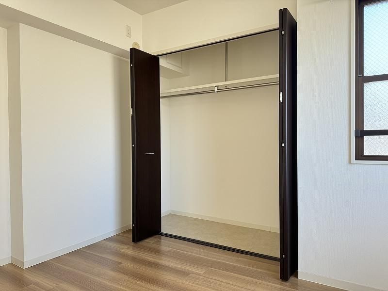 ベルクロンヌ その他3