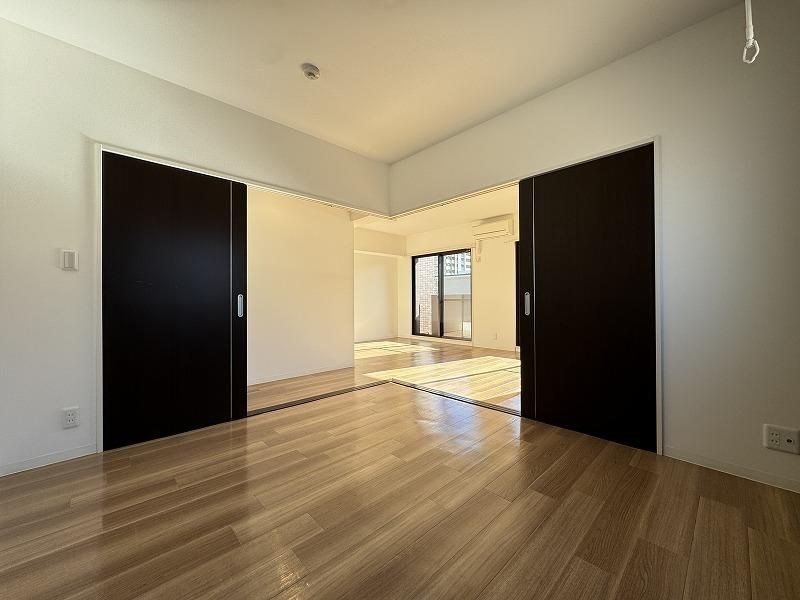 ベルクロンヌ その他6