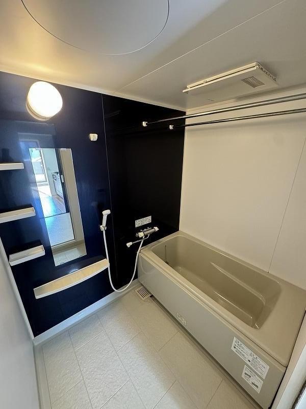 ベルクロンヌ 風呂画像