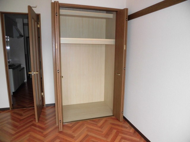 マンションアカンサスⅢ 収納