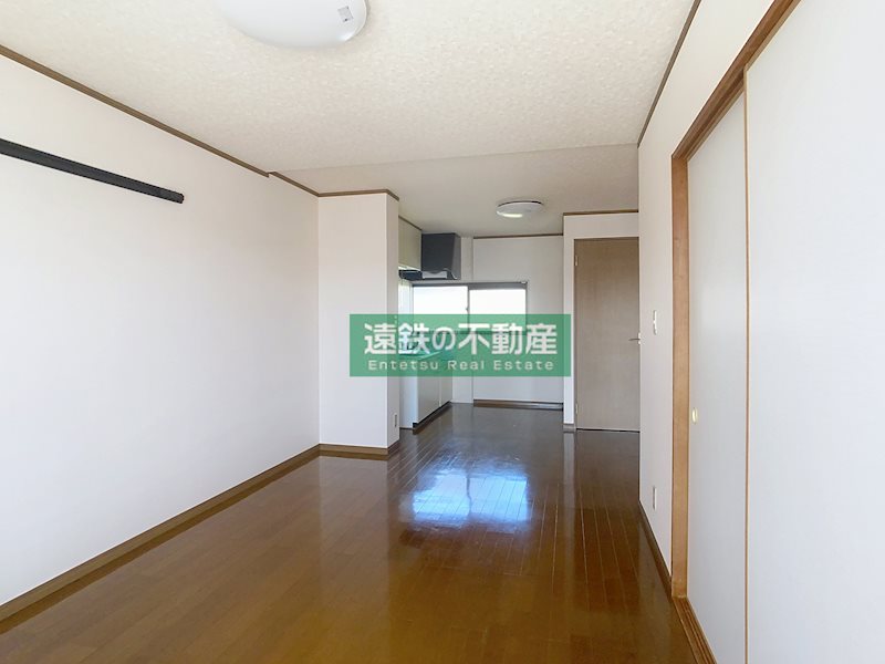 セジュール本町 リビング