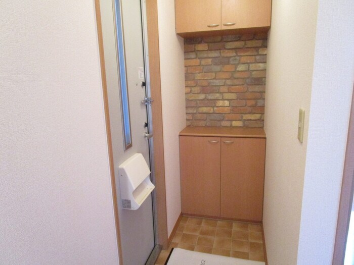 ヴィラ・モンターニュ 玄関