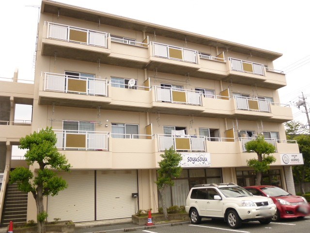 アーバンドゥエル’８８ 203号室 外観