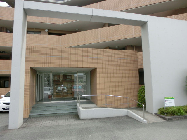 ブライティ広沢 306号室 外観