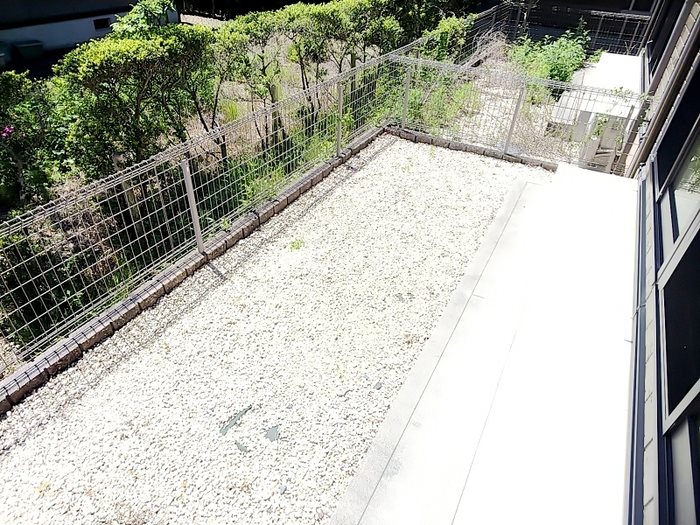 Villa Lounie ベランダ