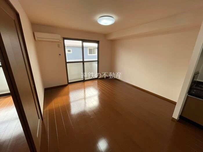 グランドソレーユ　Ｃ リビング