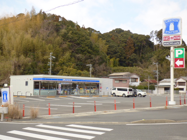 グランストーク下平川 コンビニ