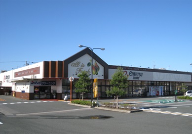 ヴィヴレ蜆塚  スーパー