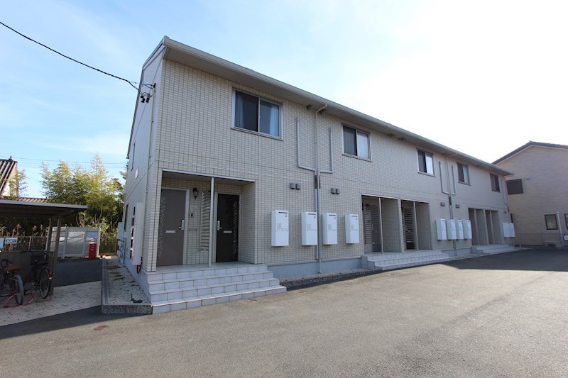 サンパティーク・ラーゴ 201号室 外観