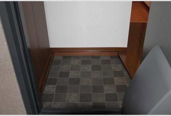 ブライトタウンⅡ 玄関