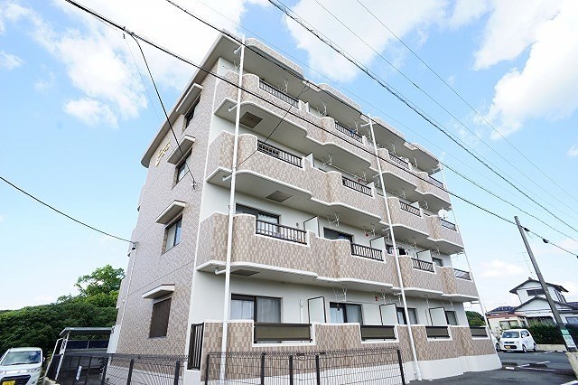 サンデリアーナムーン 302号室 外観